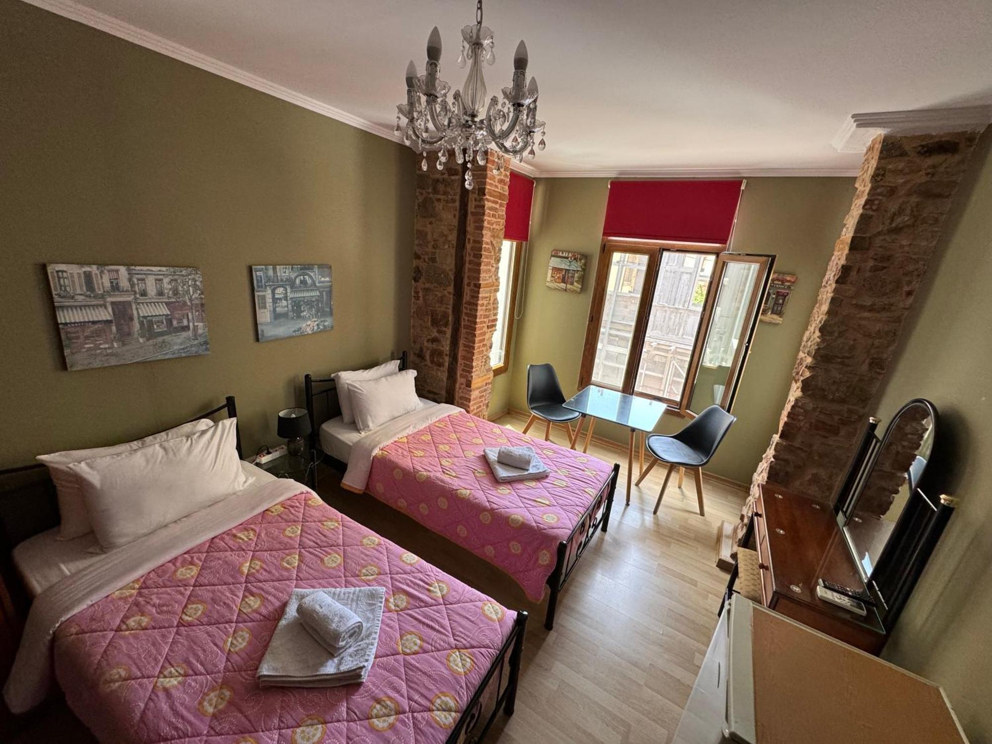 Ionia Rooms Chios Town Exterior foto